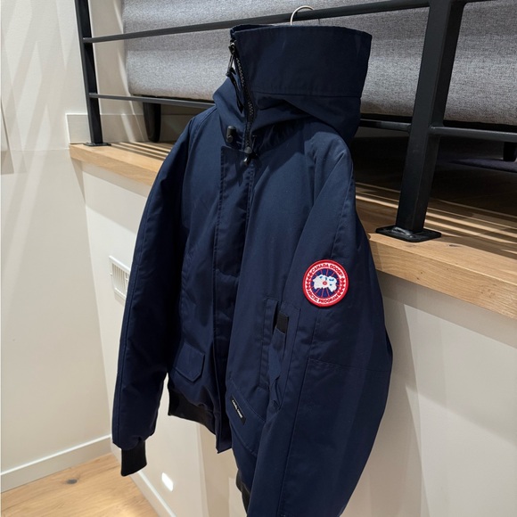 CANADA GOOSE - MENS CHILLIWACK BOMBER 7999M NAVY BLUE - TAGS ON, SIZE XL. - Picture 4 of 4